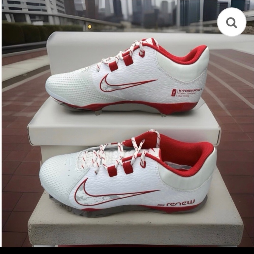 NEW Nike Hyperdiamond 4 Elite Pro Women’s Softball Cleats size 9.5 Red White